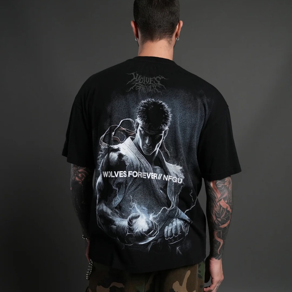 Darc Sport street fighter Ryu Black Graphic Back-Print Tee